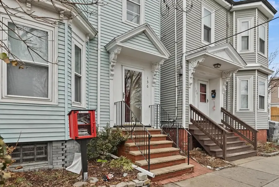 136 Coleridge St, Boston, MA 02128 - #2