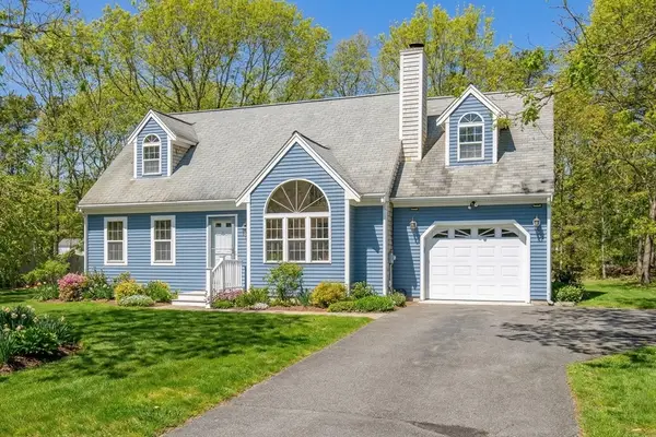 10 Butler Ln, Mashpee, MA 02649