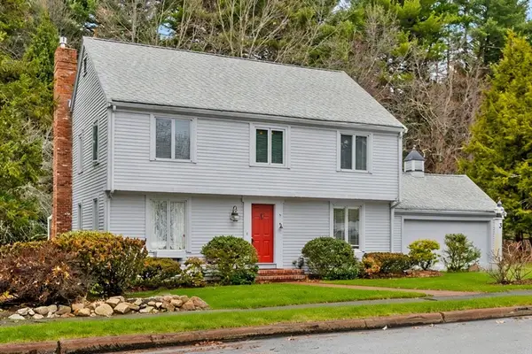 3 Willard Ln, Lynnfield, MA 01940