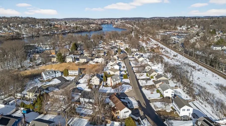 31 Rainbow Drive, Haverhill, MA 01835 - #3