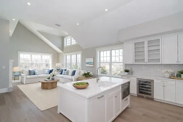 87 Elm Street #319, Cohasset, MA 02025