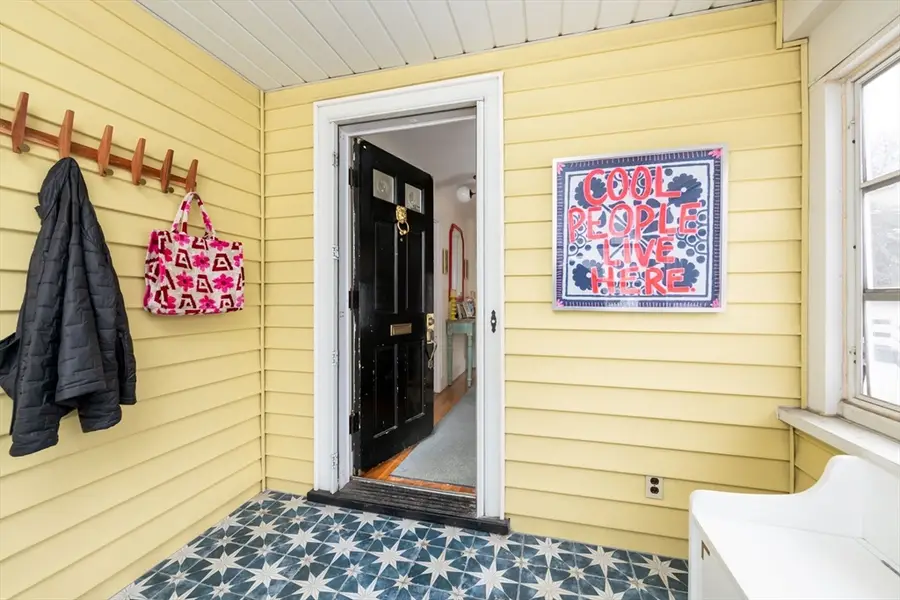 40 Virginia Rd, Quincy, MA 02169 - #2