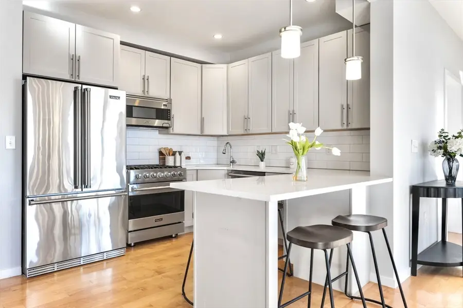 246 Boston St #9, Boston, MA 02125 - #3