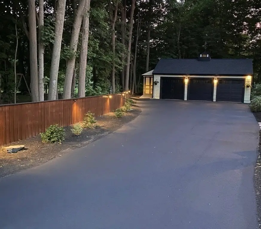 64 W Main St, Georgetown, MA 01833 - #3