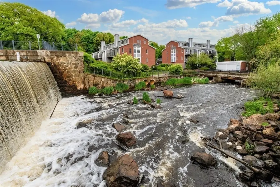 22 N Stone Mill Dr #1111, Dedham, MA 02026 - #2