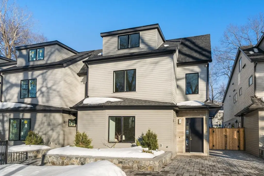 956 Walnut Street #3, Newton, MA 02461 - #1