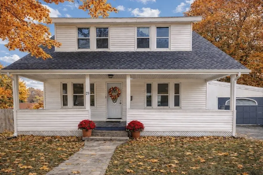 29 Jefferson St, Taunton, MA 02780 - #3