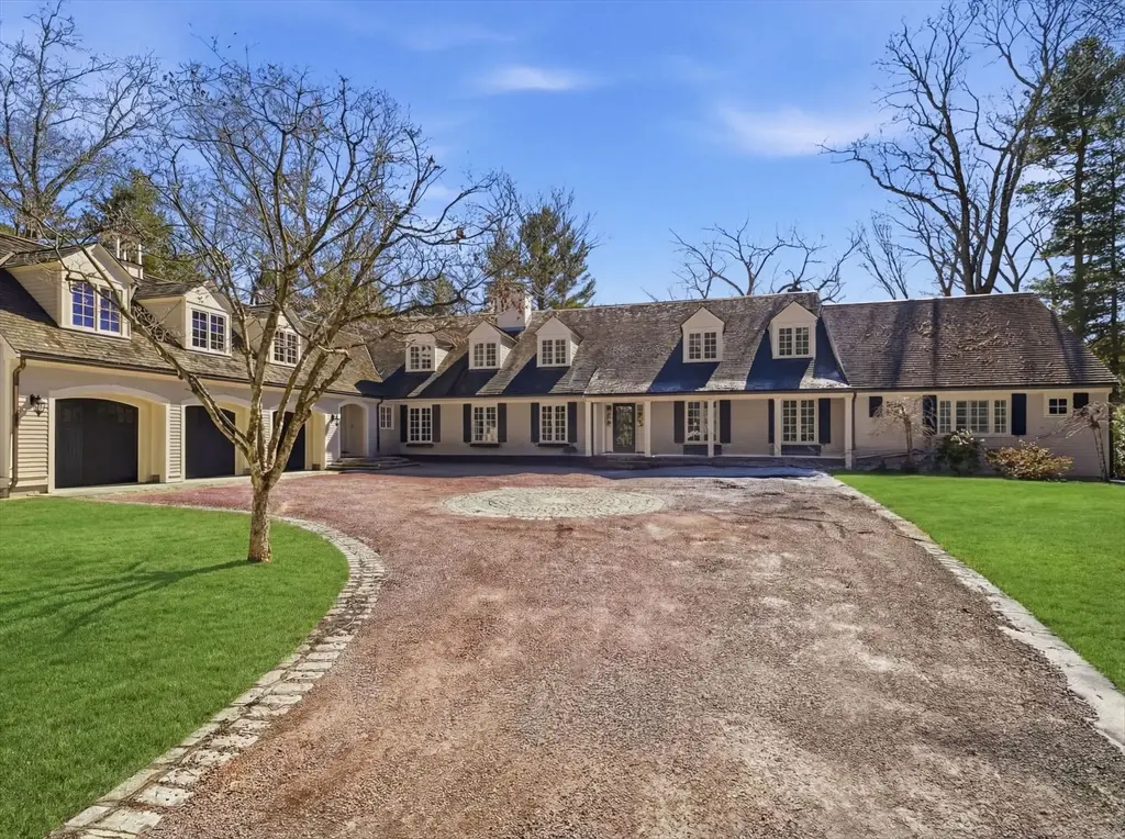 12 Winding River Cir, Wellesley, MA 02482 - #1