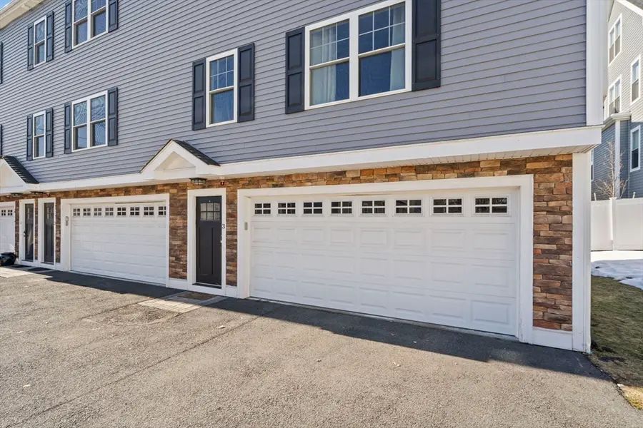 51 Branch St #3, Quincy, MA 02169 - #3