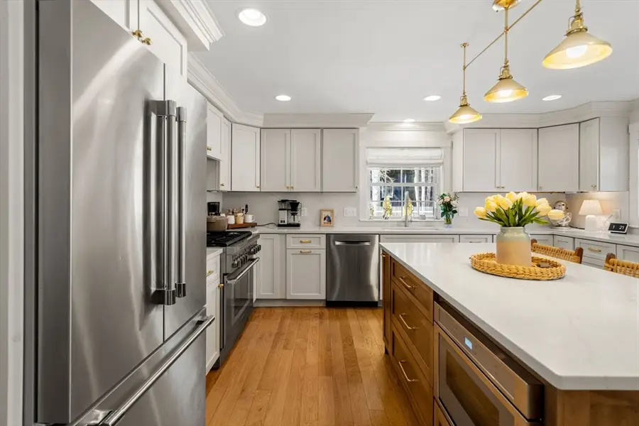 4 Upland Rd, Newburyport, MA 01950 - #3