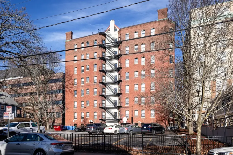 1010 Massachusetts Avenue, Cambridge, MA 02138 - #2