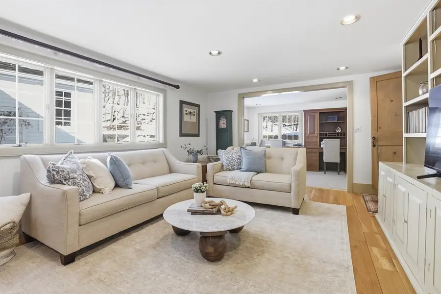 105 Lexington Rd, Concord, MA 01742 - #2