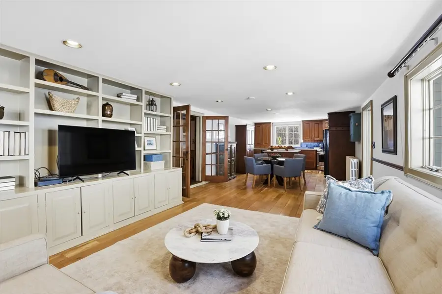 105 Lexington Rd, Concord, MA 01742 - #3