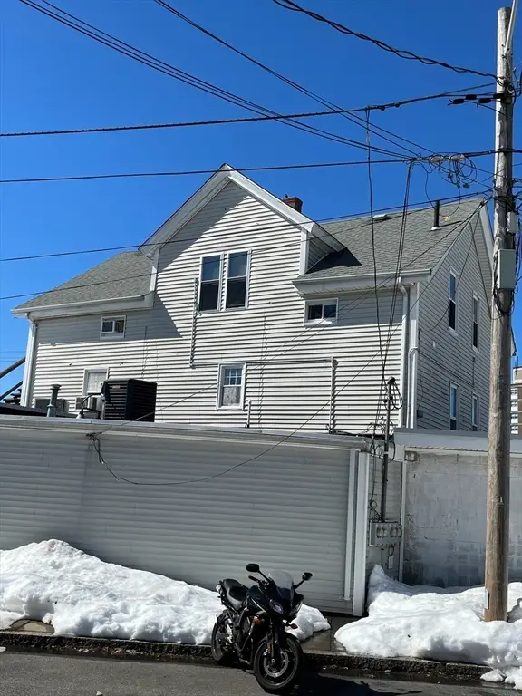 1768 Pleasant Street, Fall River, MA 02723 - #3