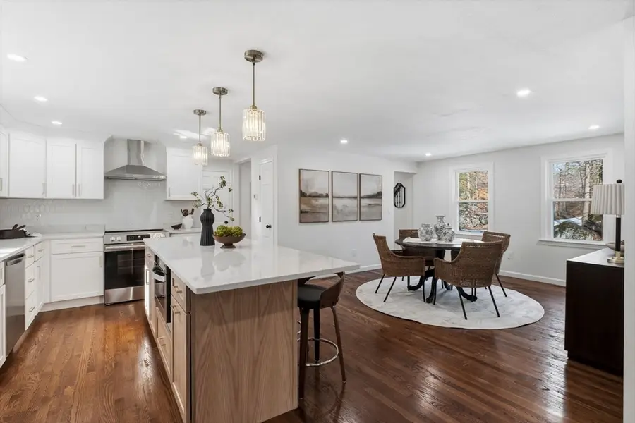 37 Moonpenny Dr, Boxford, MA 01921 - #2