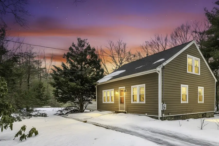 300 West Main Street, Hopkinton, MA 01748 - #2