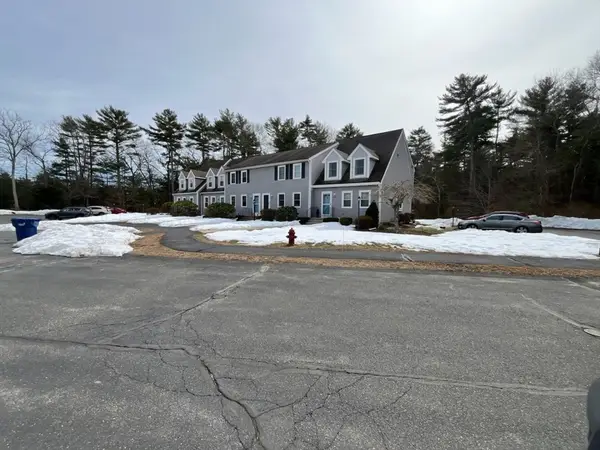 12 Basking Ridge #12, Middleboro, MA 02346