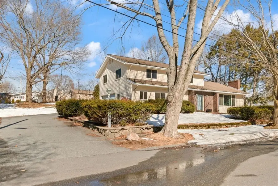 21 Olsen Rd, Peabody, MA 01960 - #3