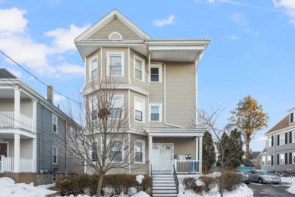 176-178 Shaw St, New Bedford, MA 02745 - #1