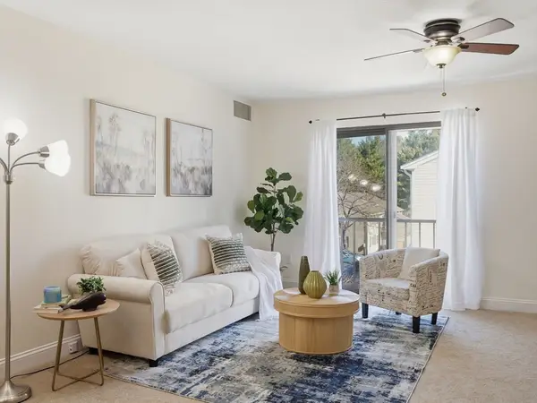 8 Village Way #11, Natick, MA 01760