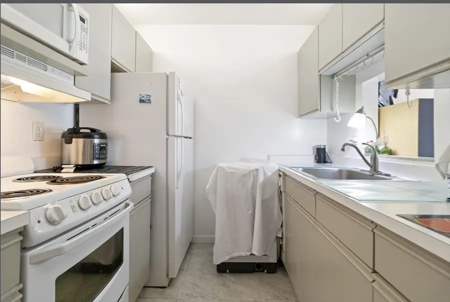 133 Commander Shea Blvd #219, Quincy, MA 02171 - #3