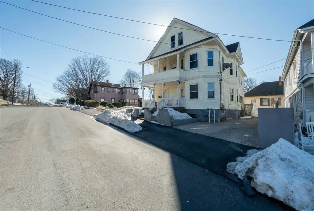 100 Union St, North Andover, MA 01845 - #1