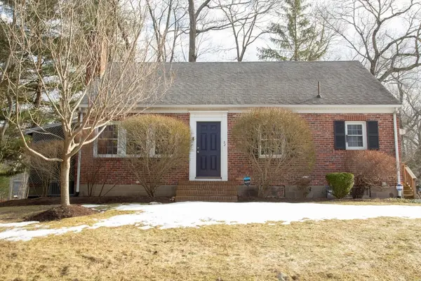 32 Cole Ter, Randolph, MA 02368