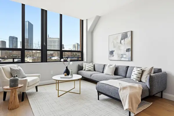 100 Shawmut Ave #201, Boston, MA 02118