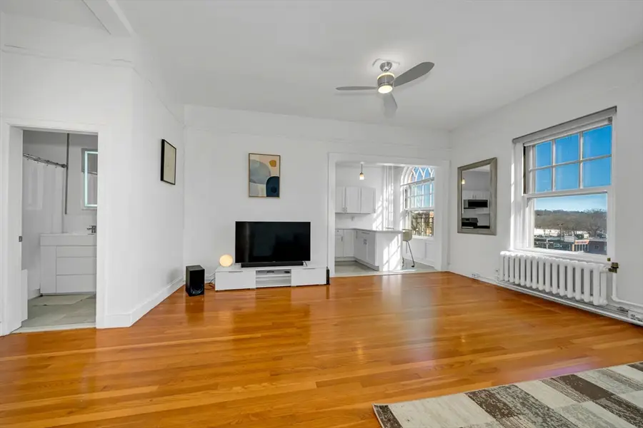 354 N Main St #204, Andover, MA 01810 - #2