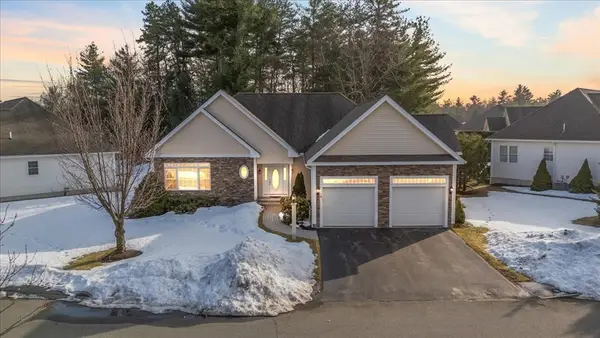 18 Stone Castle #76, Methuen, MA 01844