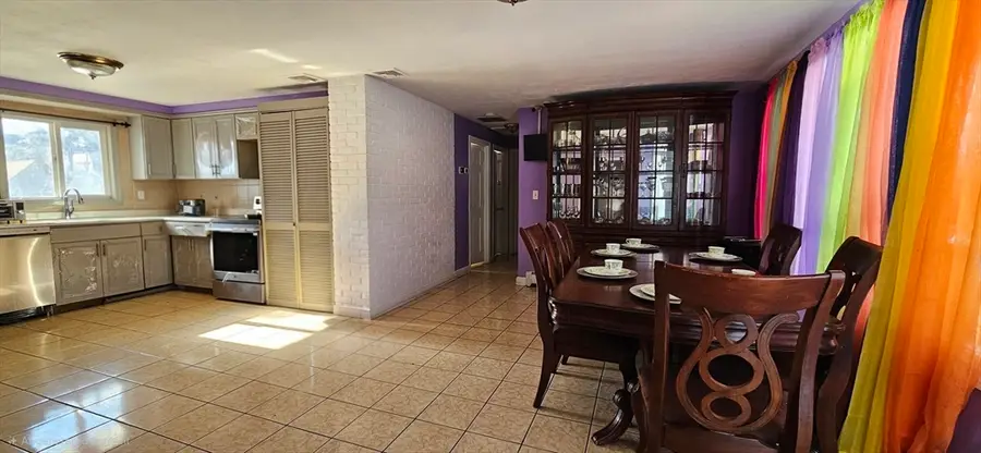 30 Aspen St, Brockton, MA 02302 - #2