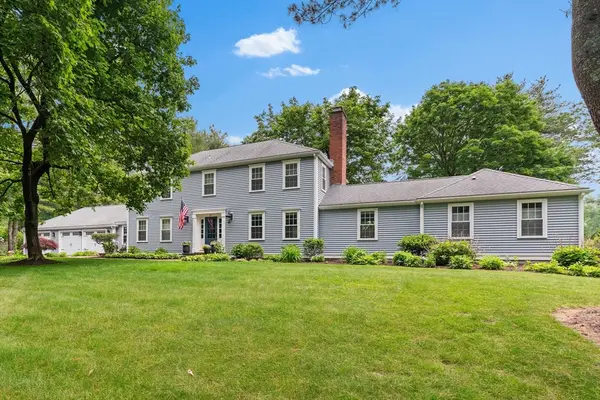 21 Decatur Lane, Wayland, MA 01778