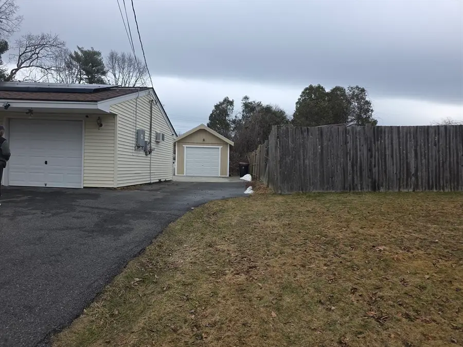 15 Wachusetts Rd, Brockton, MA 02302 - #2