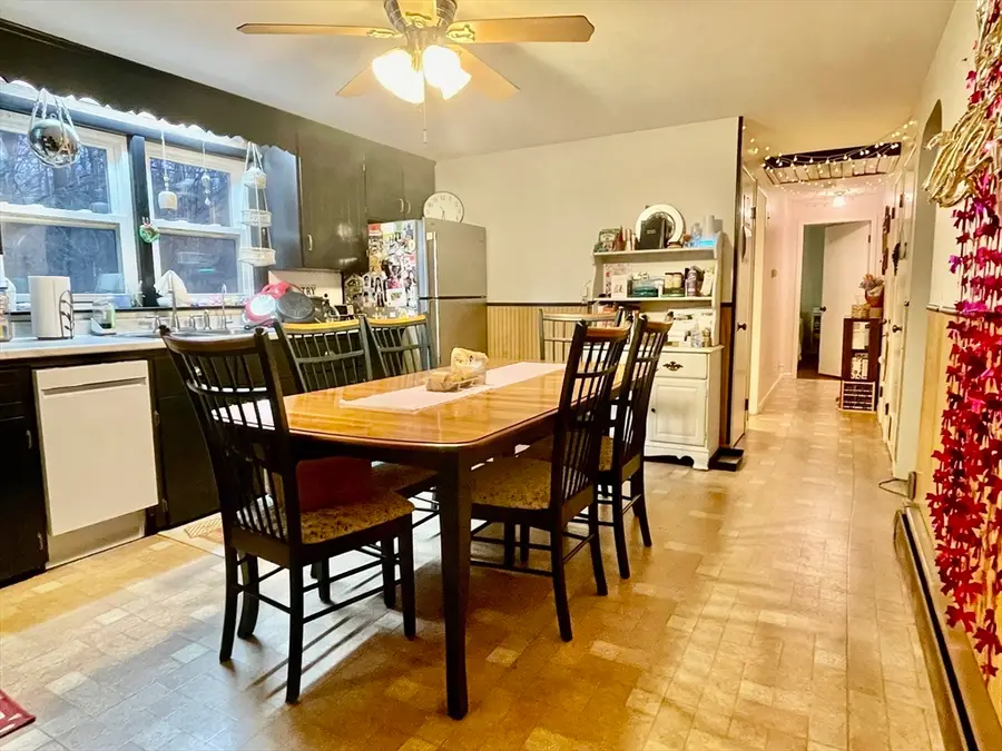 26 Valleyview Rd, Leominster, MA 01453 - #2