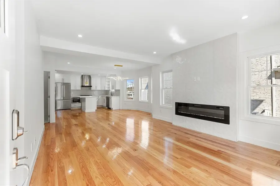 9 Harriet Ave #1, Belmont, MA 02478 - #3