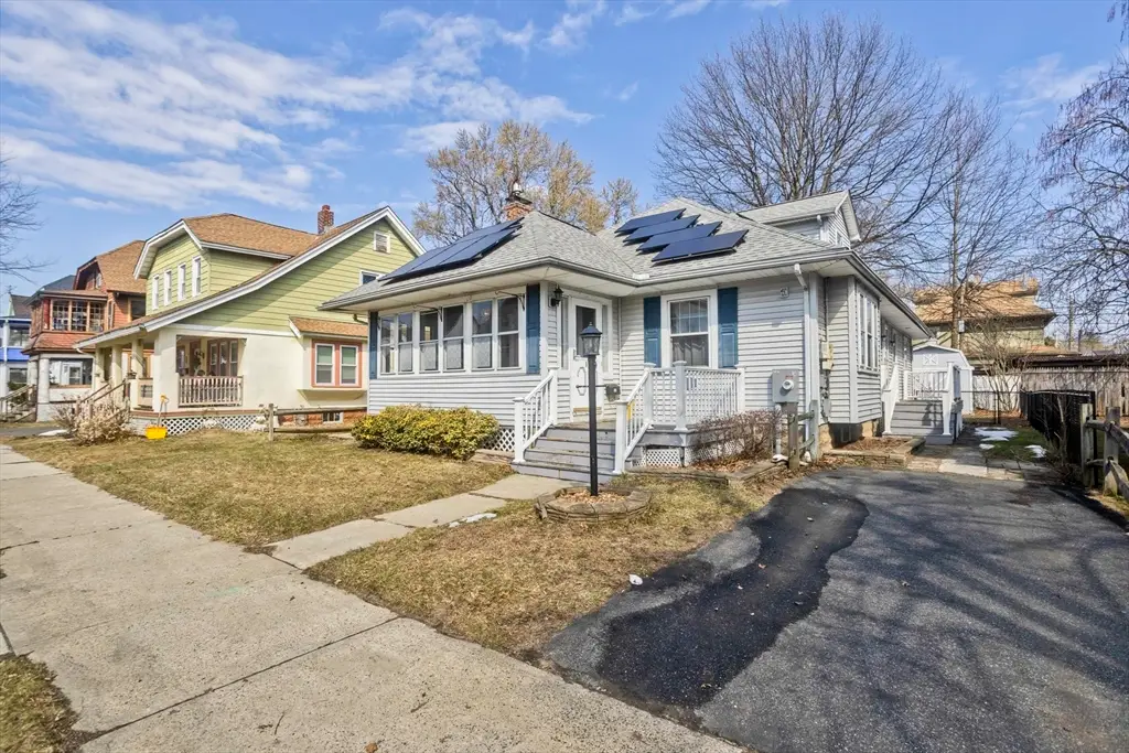 57 Lyndale St, Springfield, MA 01108 - #1