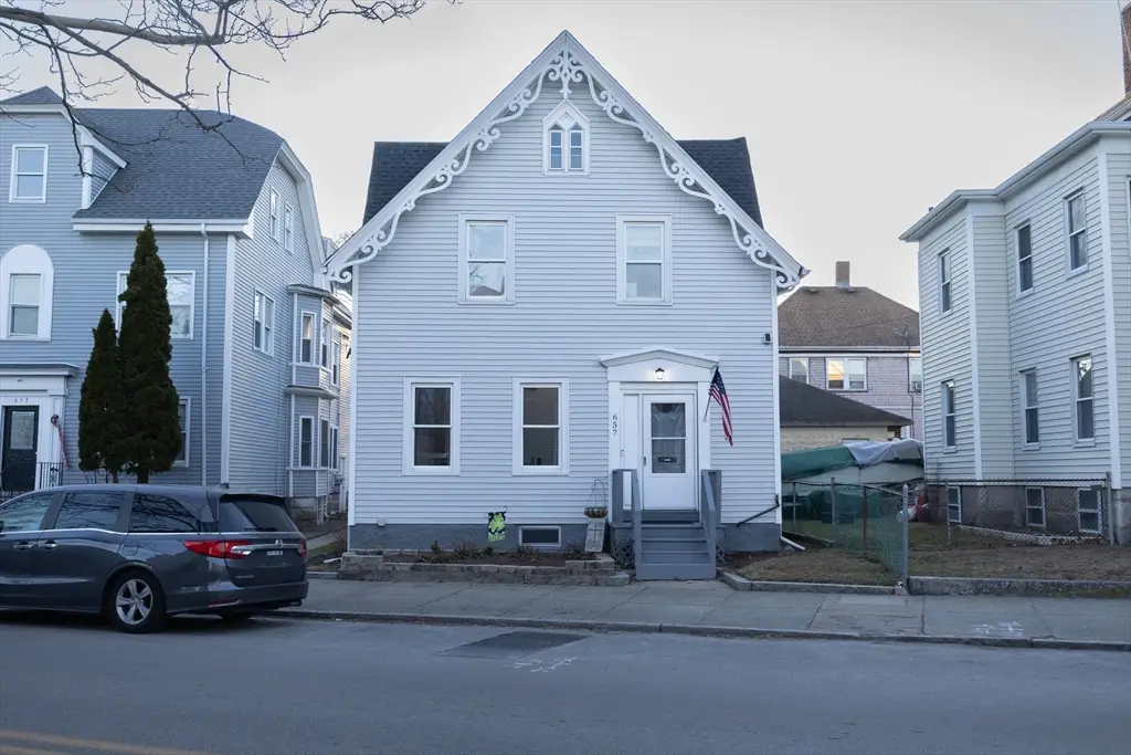 657 County St, New Bedford, MA 02740 - #1