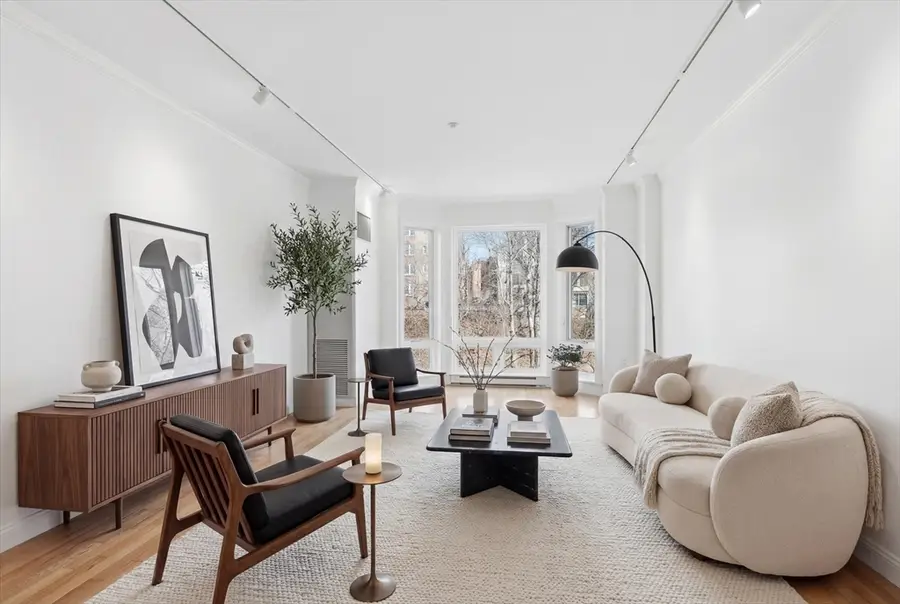 2-14 Saint Paul St #403, Brookline, MA 02446 - #2