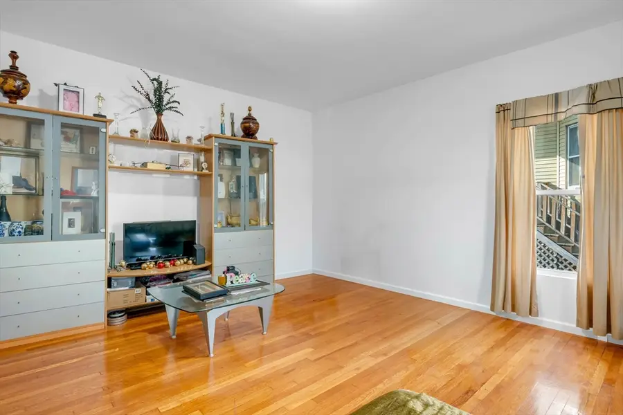 22 Porter St, Malden, MA 02148 - #3