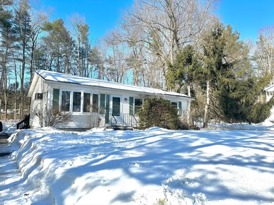 9 Hancock Ln, Greenfield, MA 01301 - #2