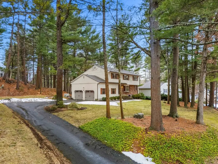 2 Garfield Ln W, Andover, MA 01810 - #3