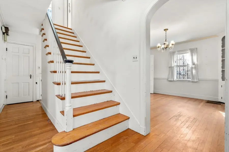 194 Parker, Newton, MA 02459 - #3