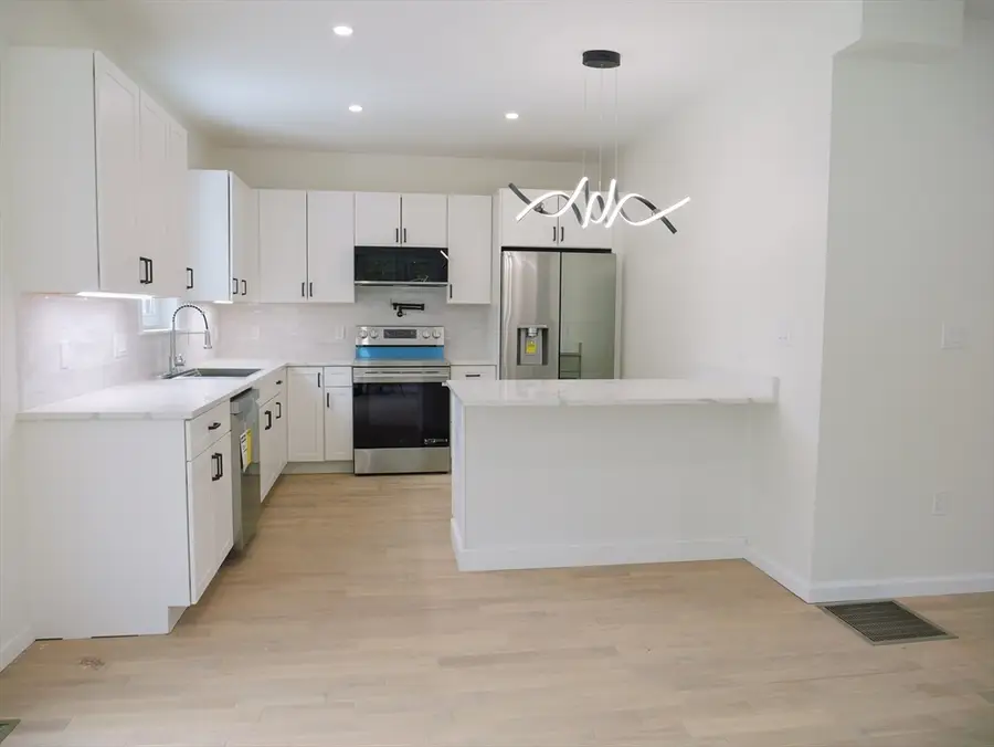 189 Electric #A, Lunenburg, MA 01462 - #3