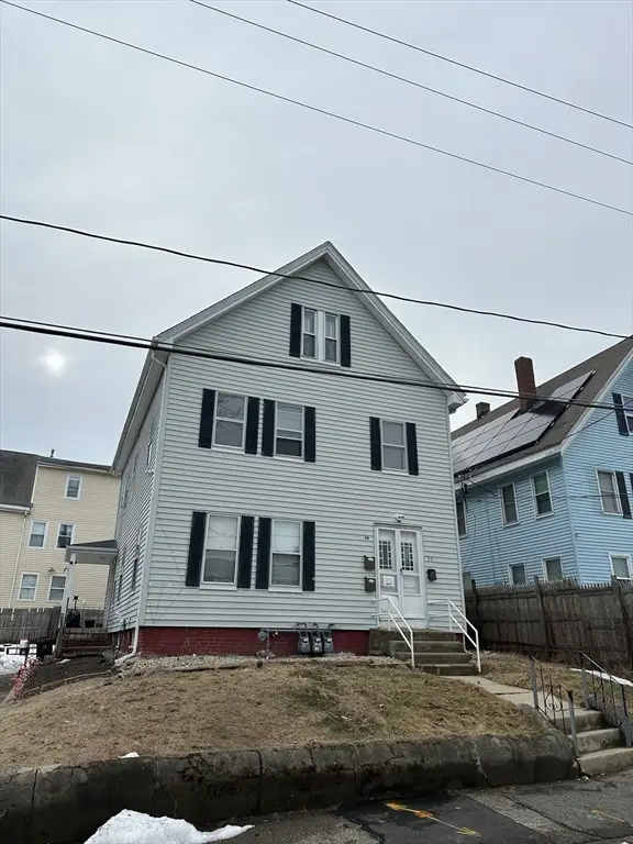 34 Enterprise St, Brockton, MA 02301 - #1