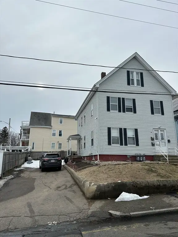 34 Enterprise St, Brockton, MA 02301 - #3