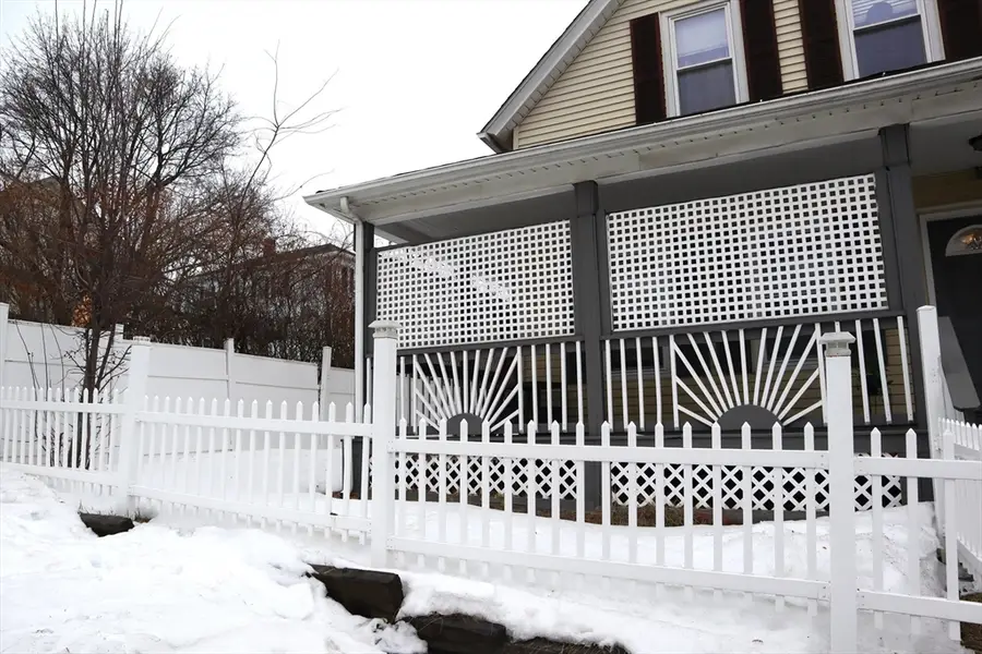 81 Pilgrim Ave, Worcester, MA 01604 - #2