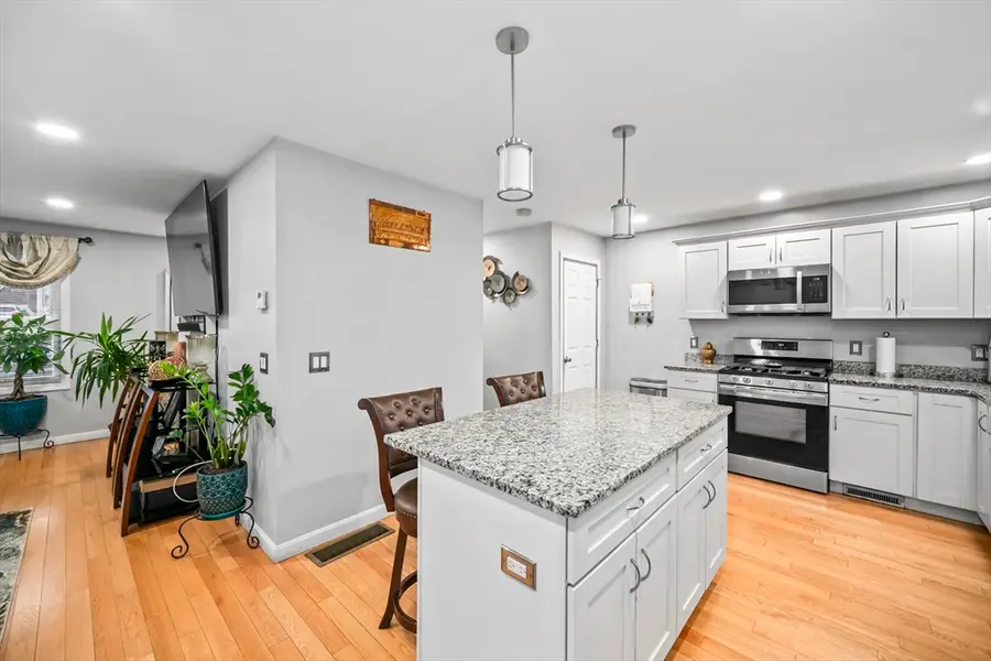 19 Observatory Ave, Haverhill, MA 01832 - #3