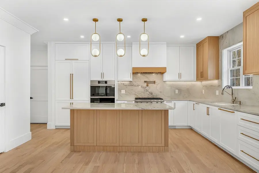 2 Sanders Lane, Bolton, MA 01740 - #3