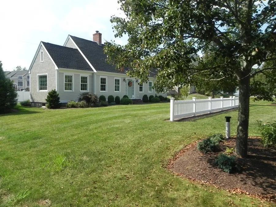 593 Washington St #A, Pembroke, MA 02359 - #3