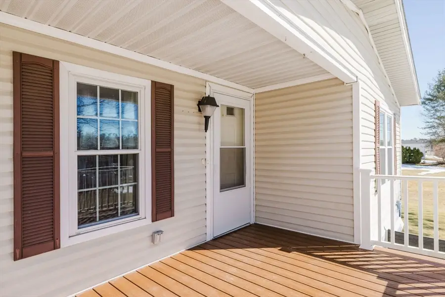 4 Emerald Pl, Raynham, MA 02767 - #2